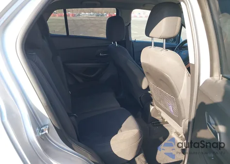 2020 Chevrolet Trax Awd Ls z USA, uszkodzony, nr VIN KL7CJNSB9LB033462